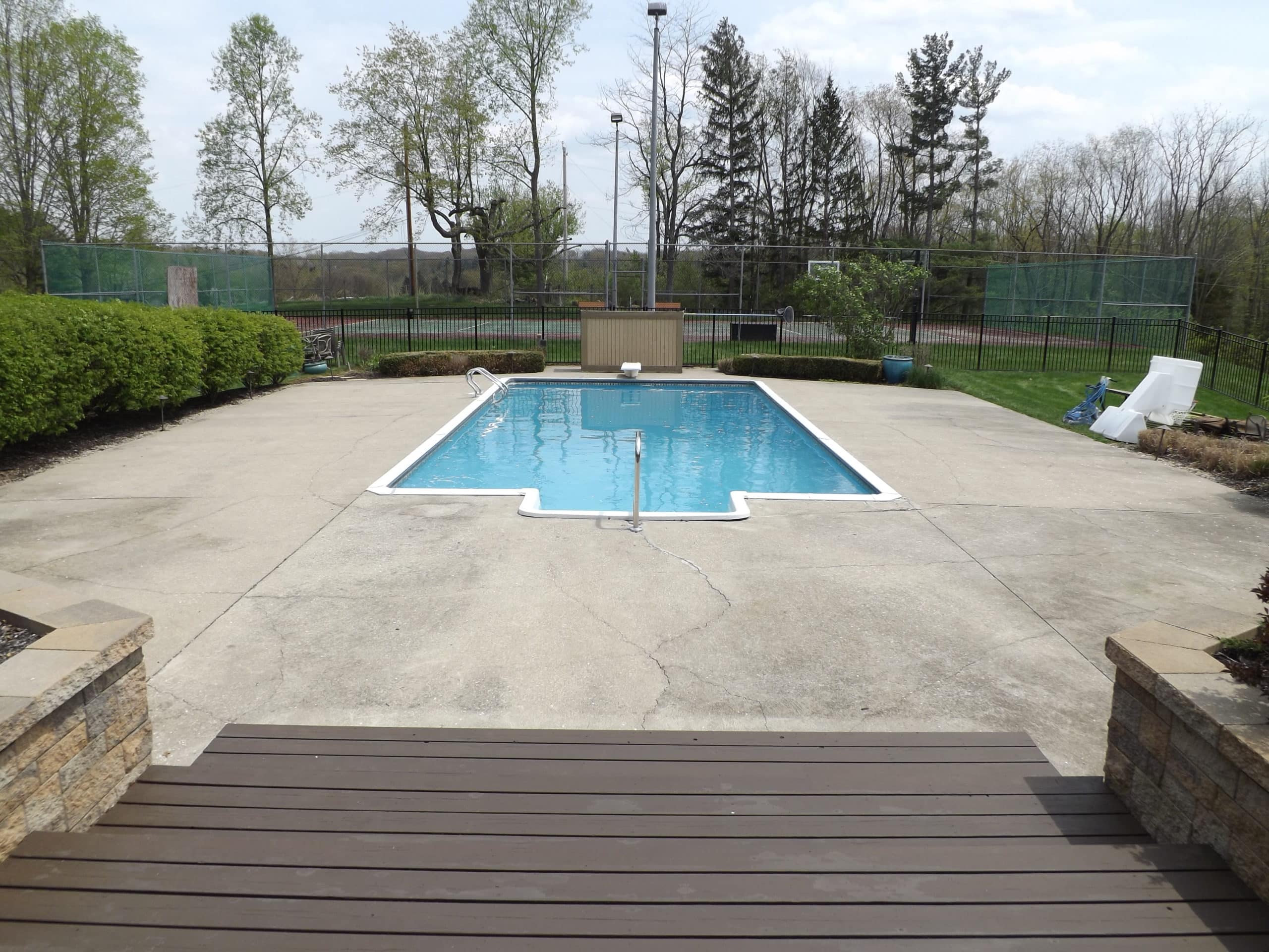 in ground pools - concrete pool deck ideas - columbus ohio (2)